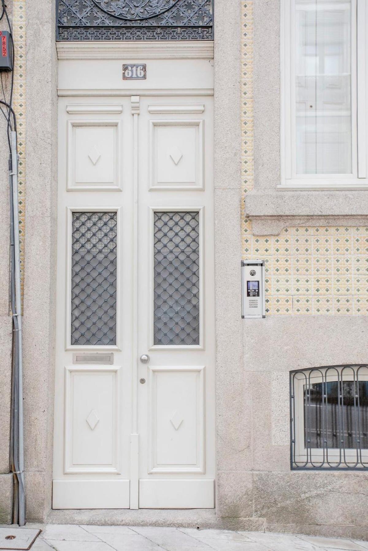 Liiiving In Porto - Downtown Balcony Studio エクステリア 写真