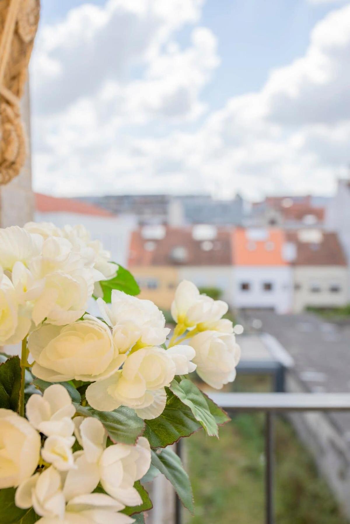 Liiiving In Porto - Downtown Balcony Studio エクステリア 写真